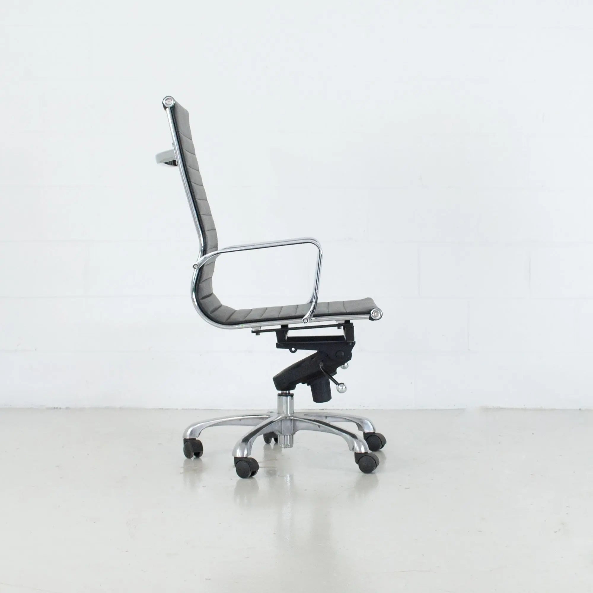 Toni Office Chair (High Back)
