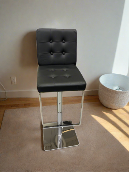 Chrish Adjustable Stool