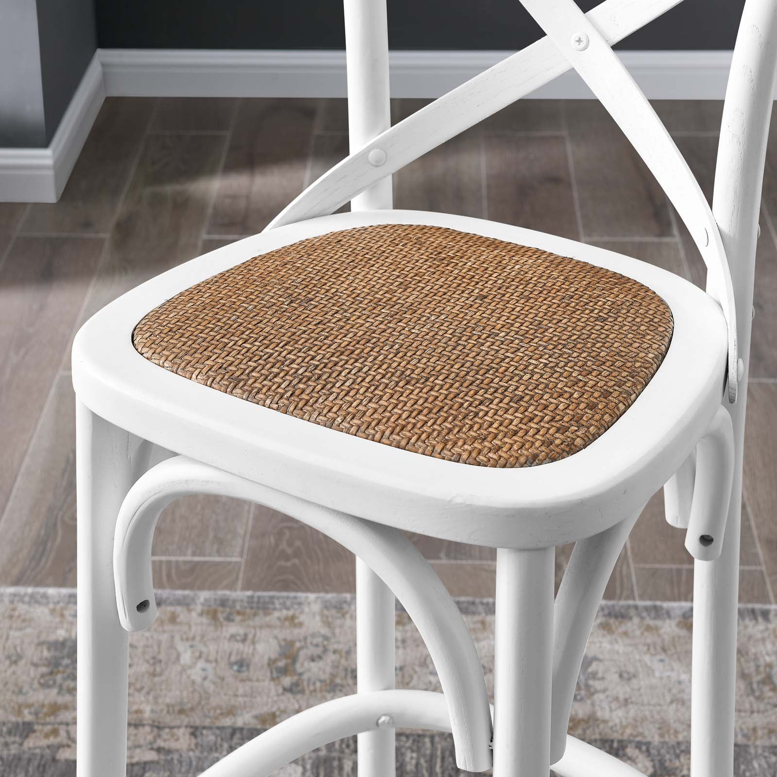 Bister Stool