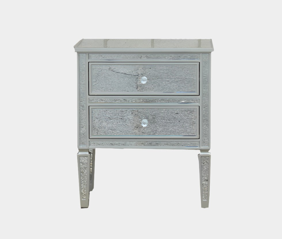 Jassi Nightstand