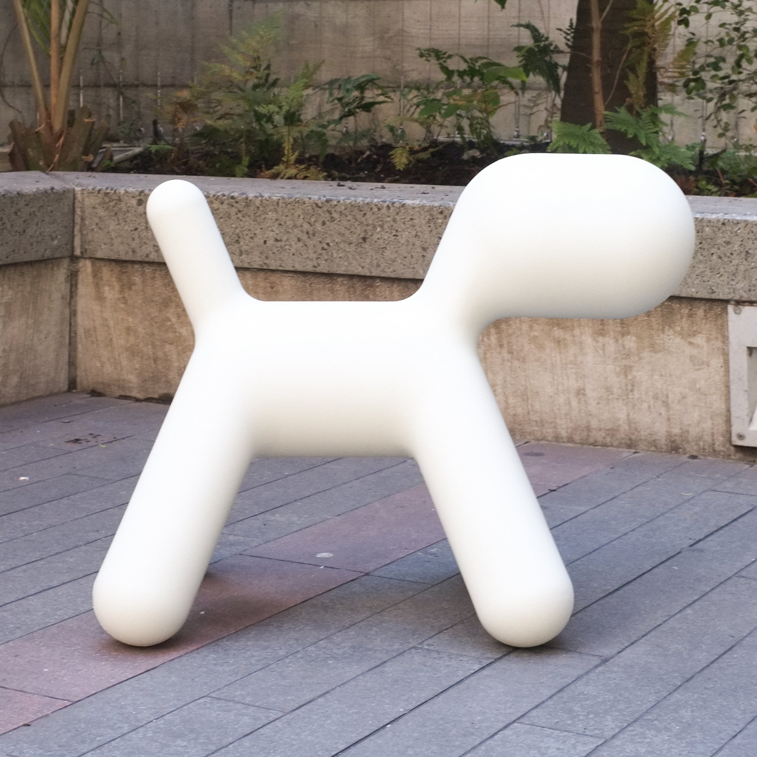 White Puppy by Eero Aarnio for Magis